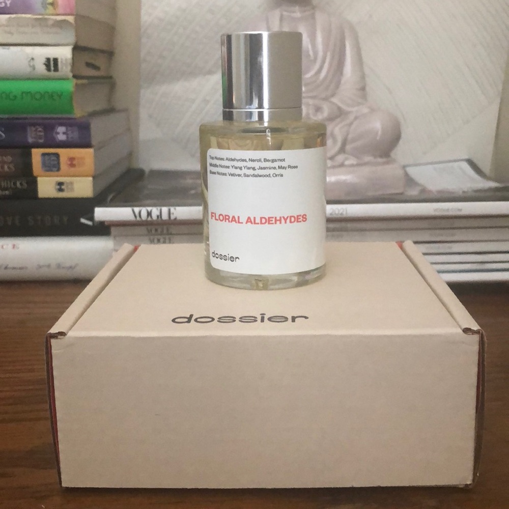 Dossier Chanel No. 5 Floral Aldehydes